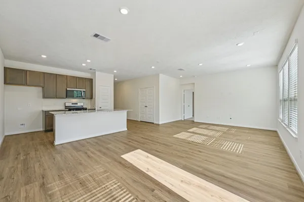 $301,344 | 4801 Seven Oaks Lane, Conroe, TX 77304
