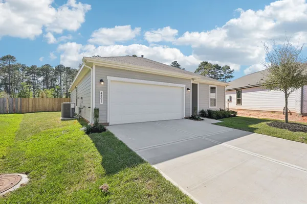 $301,344 | 4801 Seven Oaks Lane, Conroe, TX 77304
