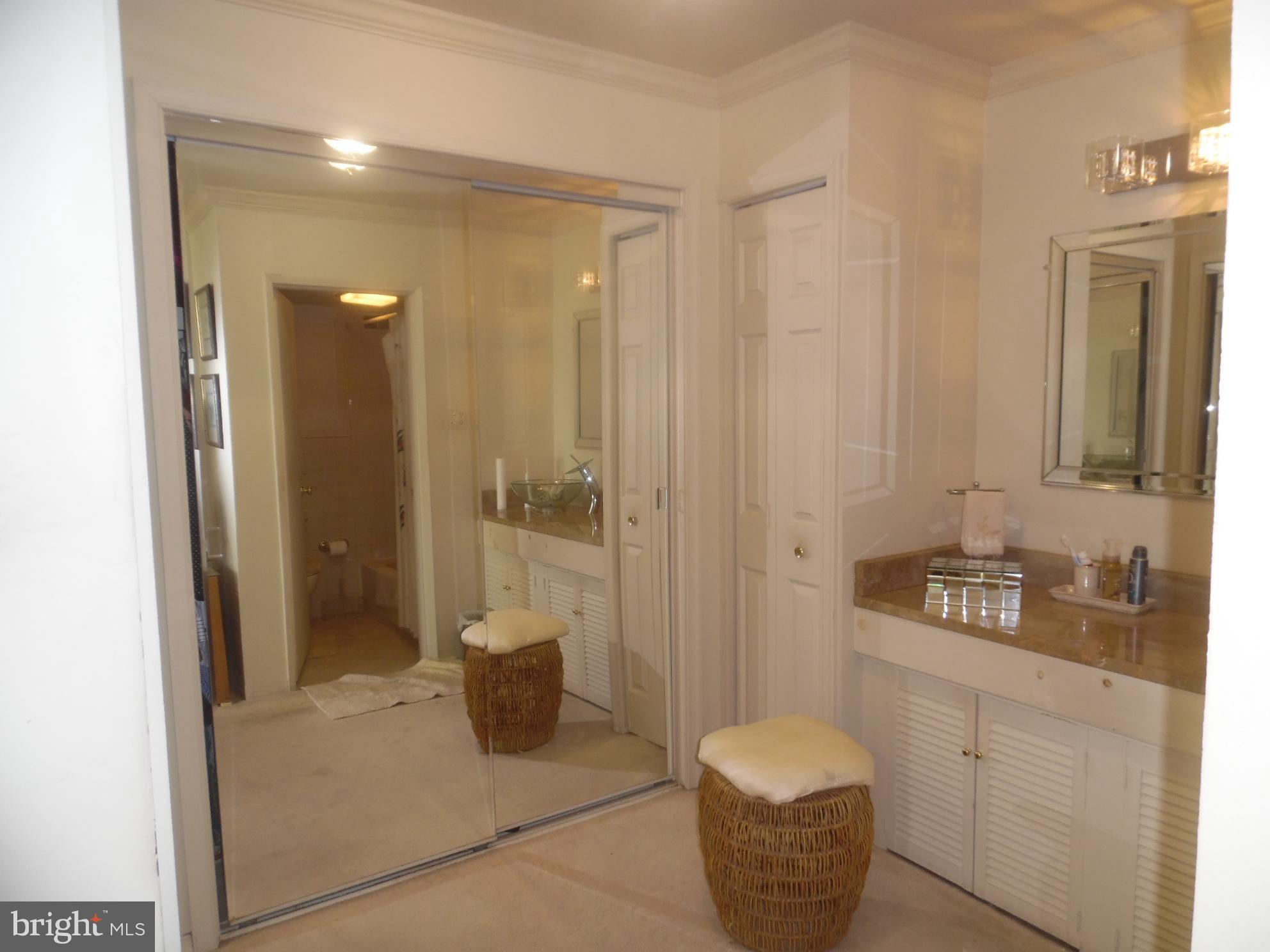 3900 West Ford Road, Unit 16E Philadelphia, PA 19131 - Photo 19 of 40