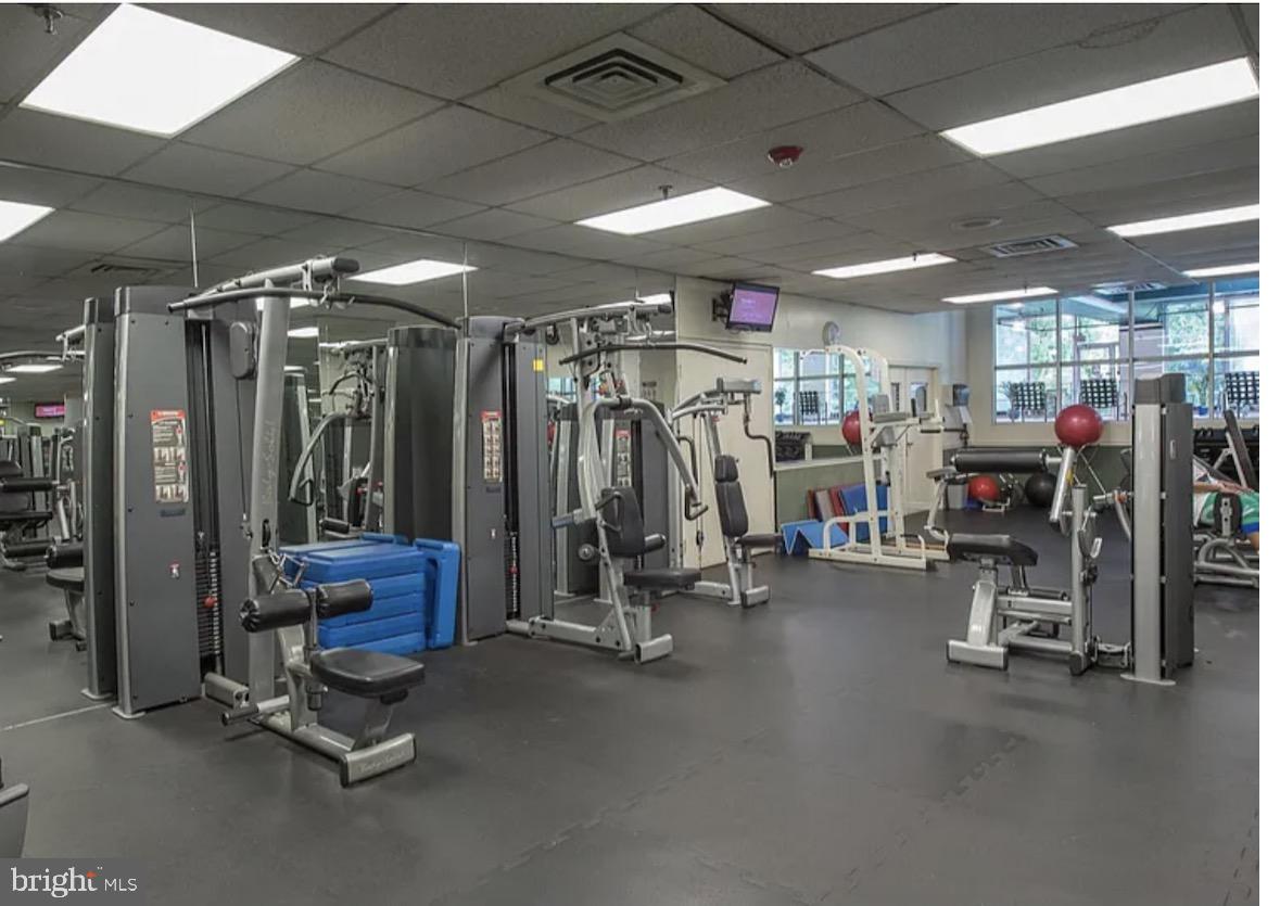 3900 West Ford Road, Unit 16E Philadelphia, PA 19131 - Photo 30 of 40