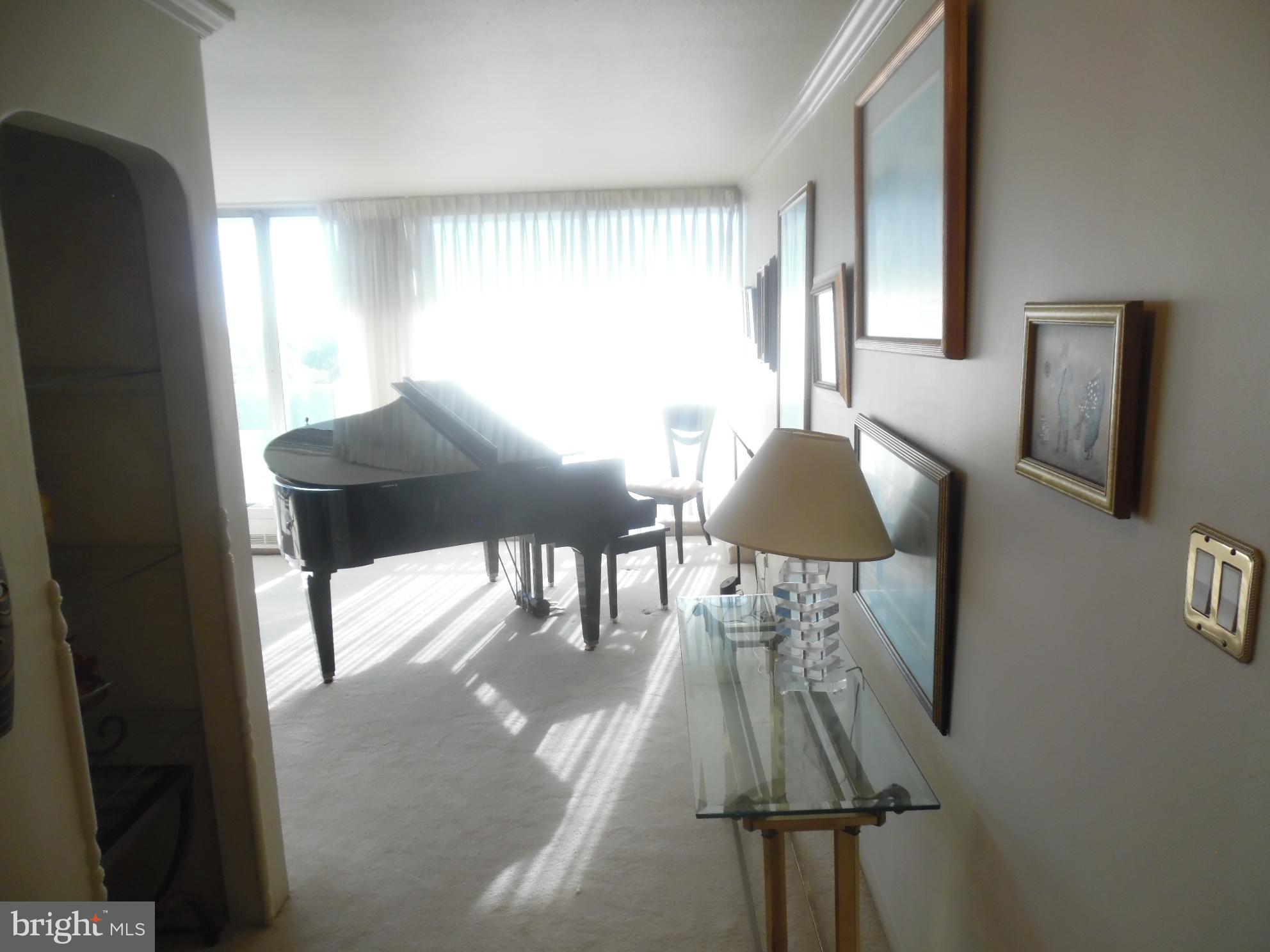 3900 West Ford Road, Unit 16E Philadelphia, PA 19131 - Photo 9 of 40