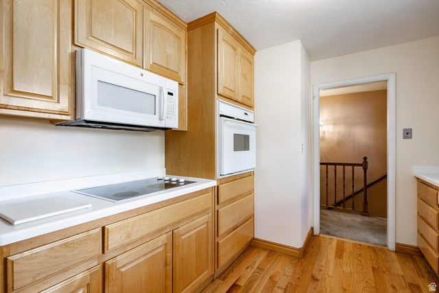 734 East 1850th Street South Bountiful, UT 84010 - Photo 16 of 44
