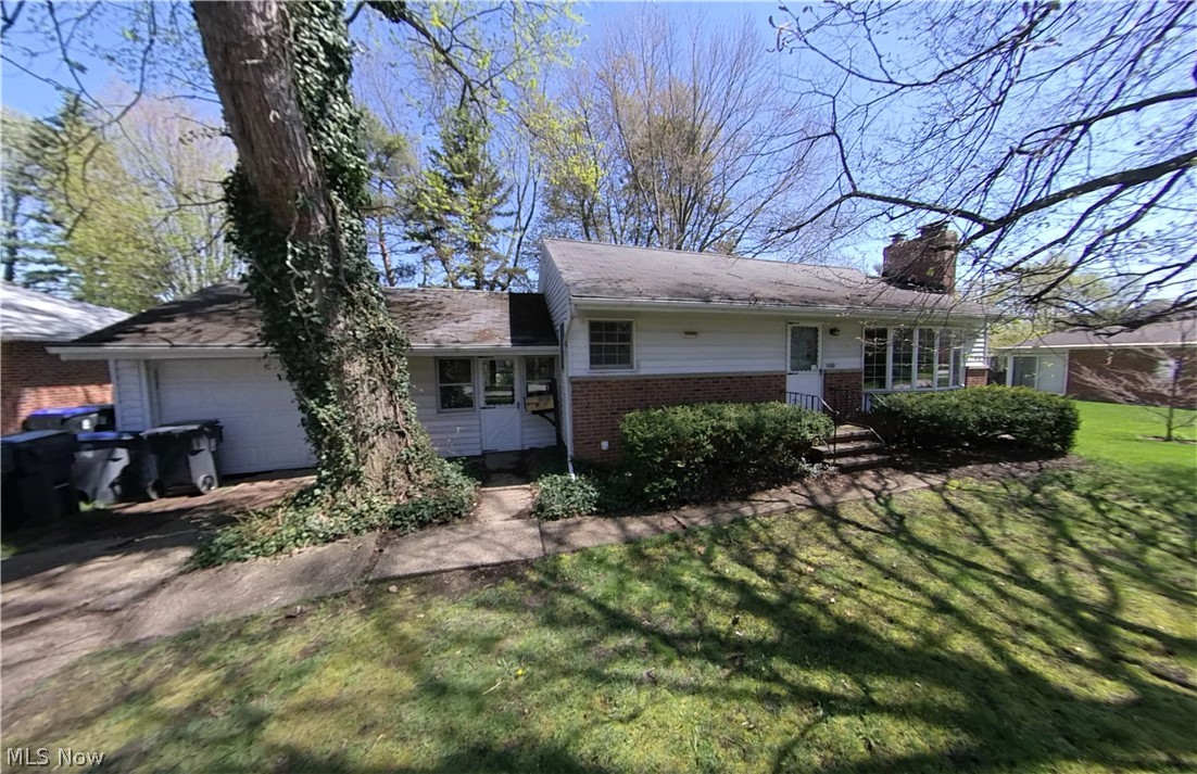 32819 Baldwin Road Solon, OH 44139 - Photo 1 of 11