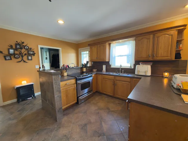 $264,000 | 433 2nd Avenue, Berlin, NH 03570
