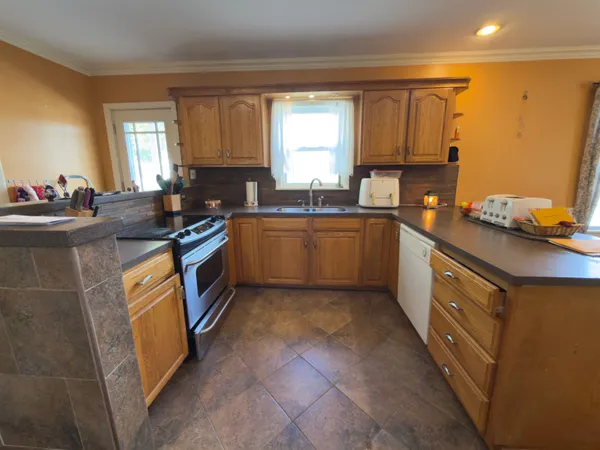 $214,900 | 433 2nd Avenue, Berlin, NH 03570
