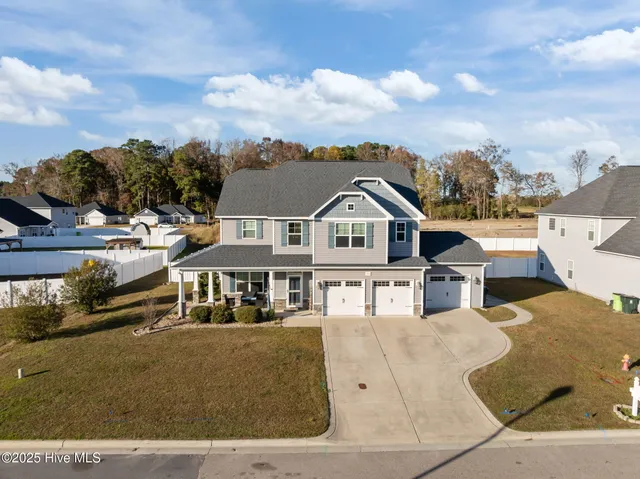 $379,900 | 316 Copper Creek Drive, Winterville, NC 28590