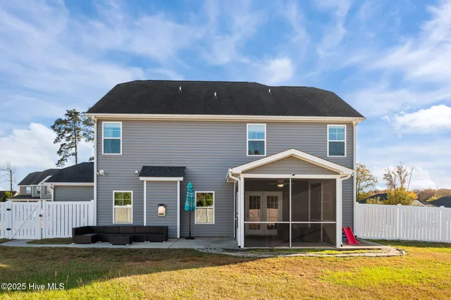 $379,900 | 316 Copper Creek Drive, Winterville, NC 28590
