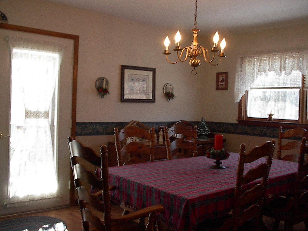 Reeders Run Road Stroudsburg, PA 18360 - Photo 6 of 8 dining room