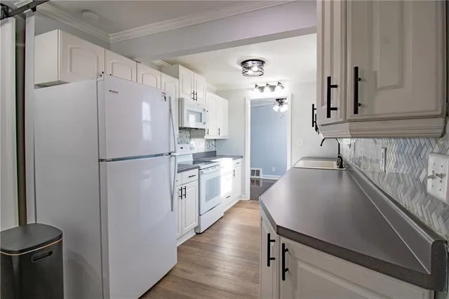 $205,000 | 623 Northeast 43rd Street, Kansas City, MO 64116