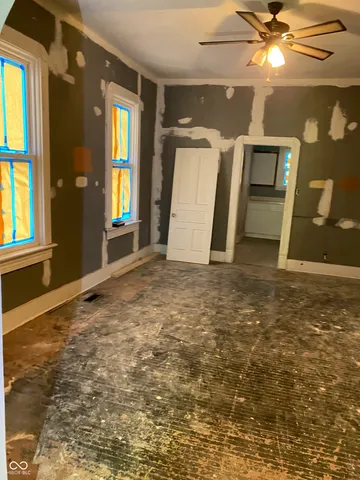 $75,000 | 207 East Broadway Street, Alexandria, IN 46001