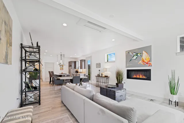 $894,900 | 2418 North Atlas Road, Coeur D'Alene, ID 83814