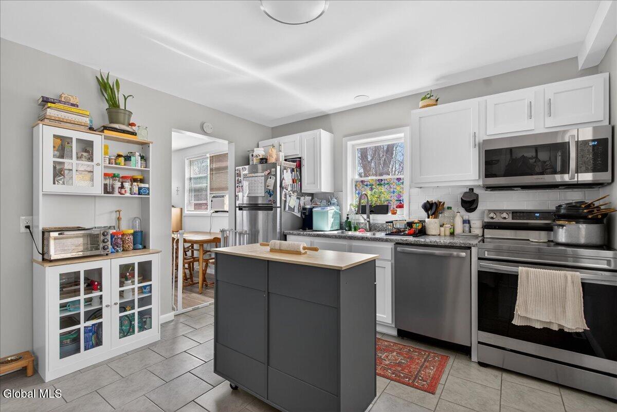 6129 Johnston Road Guilderland, NY 12159 - Photo 16 of 27 08-6129 JOHNSTON-16