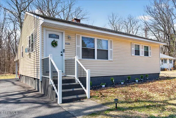 $289,000 | 6129 Johnston Road, Guilderland, NY 12159
