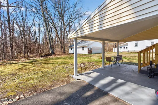 $289,000 | 6129 Johnston Road, Guilderland, NY 12159