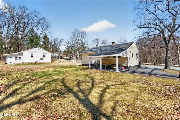 $289,000 | 6129 Johnston Road, Guilderland, NY 12159