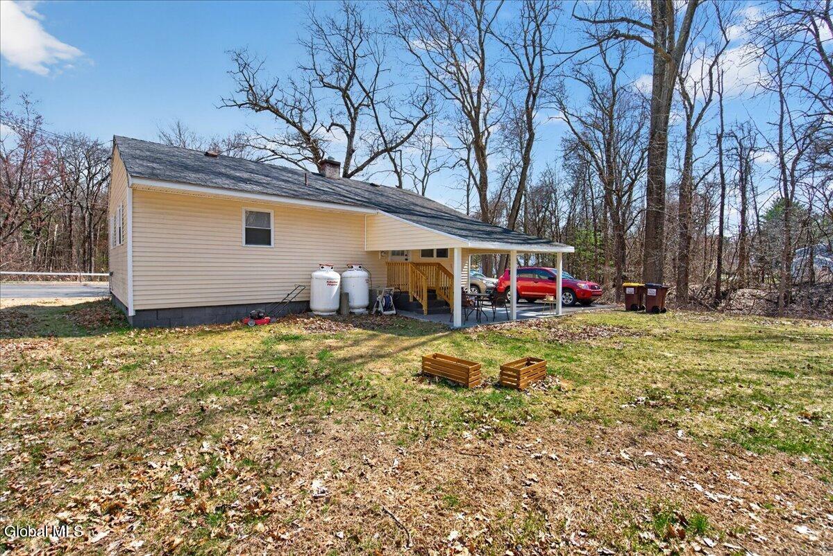 6129 Johnston Road Guilderland, NY 12159 - Photo 10 of 27 02-6129 JOHNSTON-10