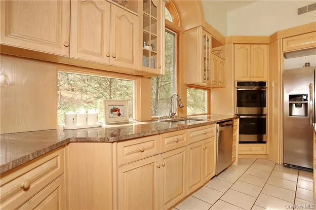 $5,500 | 1 Emerald Drive, Pomona, NY 10970