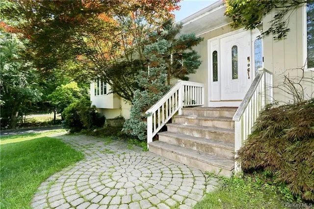 $5,500 | 1 Emerald Drive, Pomona, NY 10970