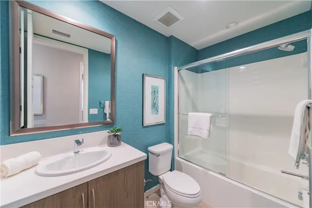 $1,660,000 | 727 Beacon, Irvine, CA 92618