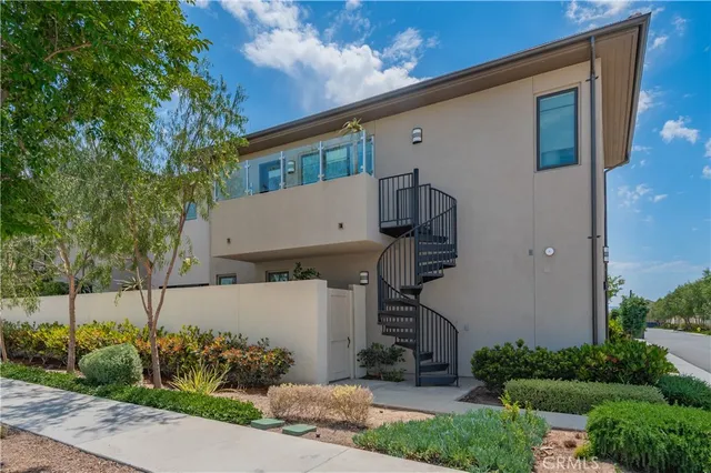 $1,660,000 | 727 Beacon, Irvine, CA 92618