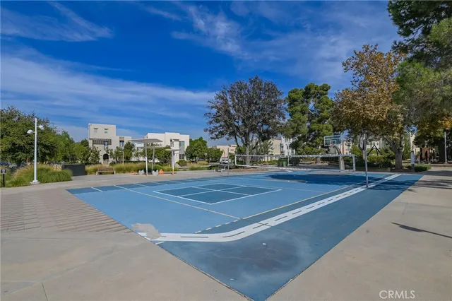 $1,660,000 | 727 Beacon, Irvine, CA 92618