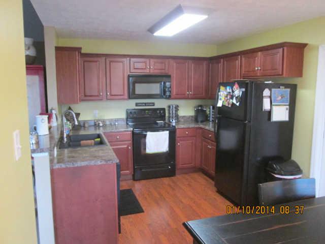 3430 Riverview Road Lewisburg, TN 37091 - Photo 4 of 10 Kitchen