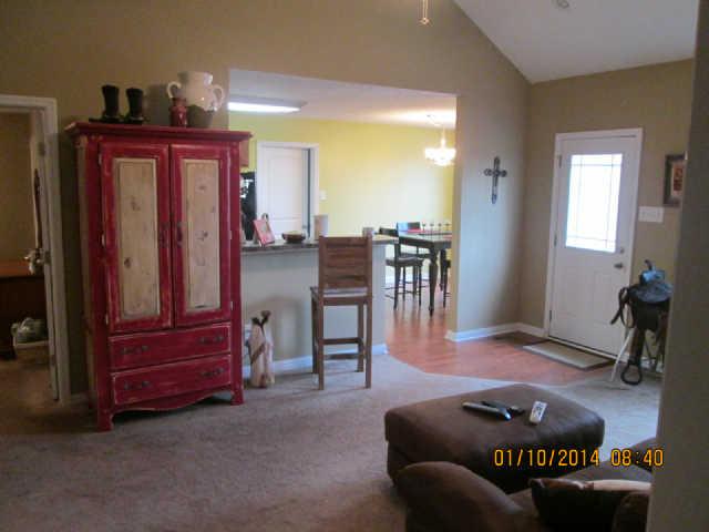3430 Riverview Road Lewisburg, TN 37091 - Photo 5 of 10 Living Room