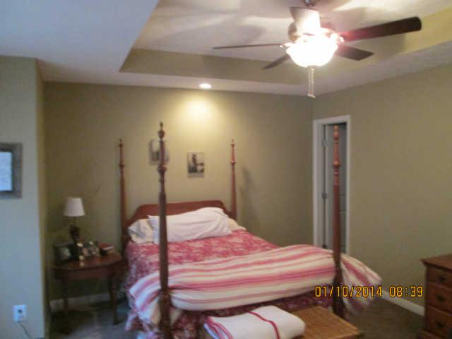 3430 Riverview Road Lewisburg, TN 37091 - Photo 6 of 10 Master bedroom