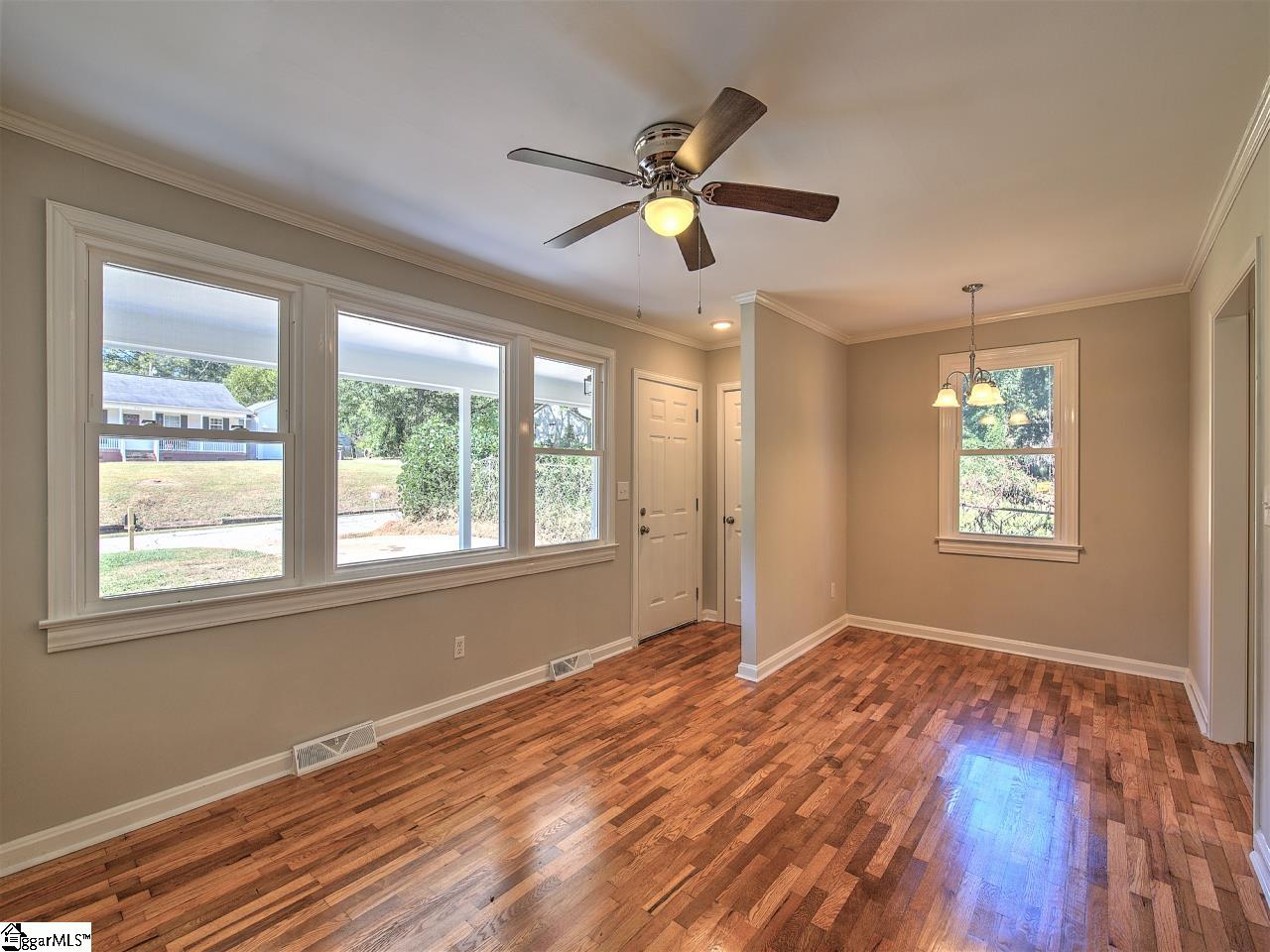 611 Old Augusta Road Greenville, SC 29605 - Photo 12 of 17