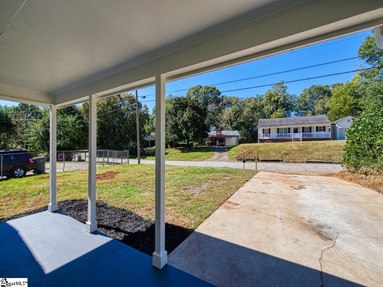 611 Old Augusta Road Greenville, SC 29605 - Photo 15 of 17