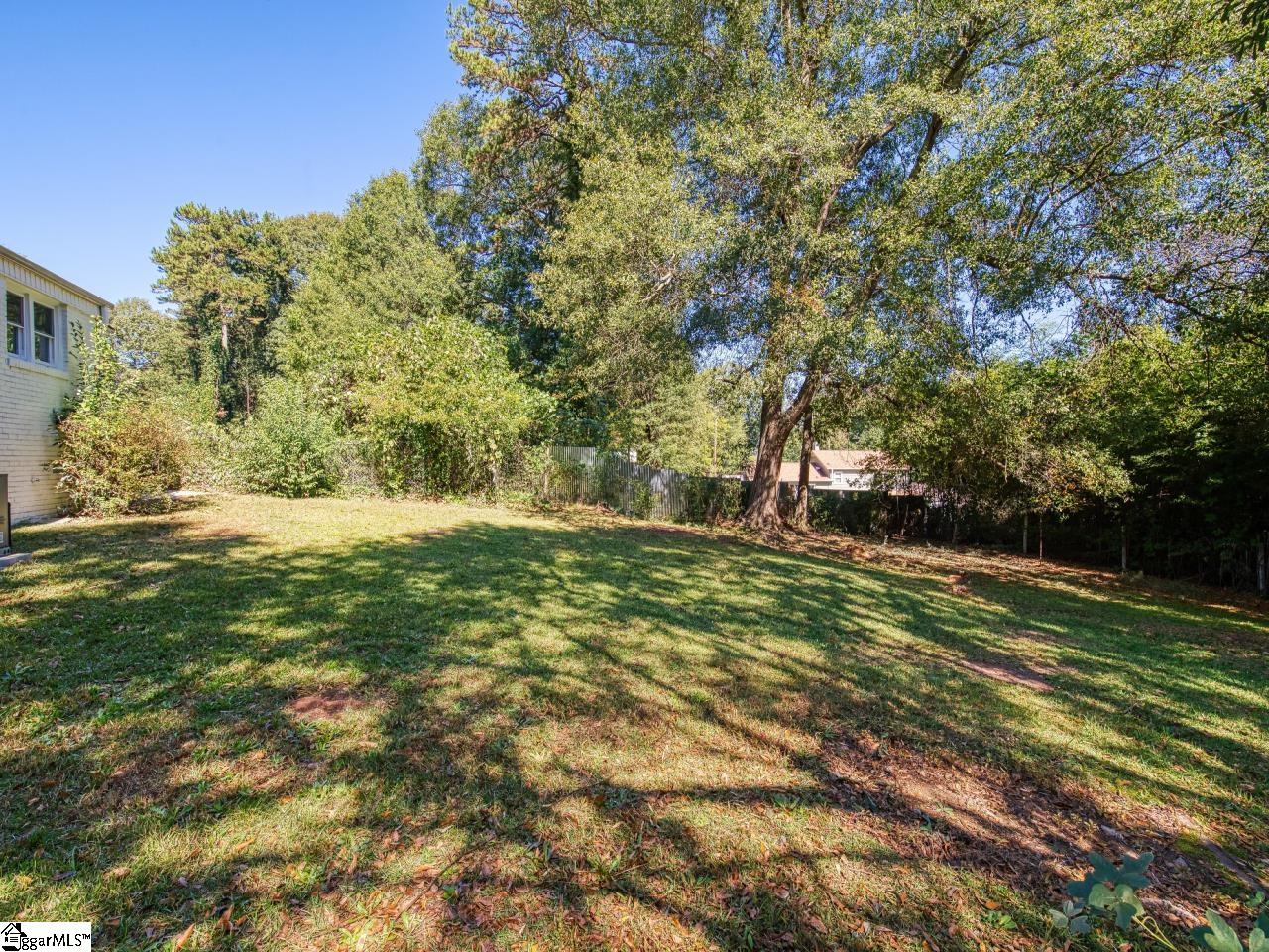 611 Old Augusta Road Greenville, SC 29605 - Photo 4 of 17