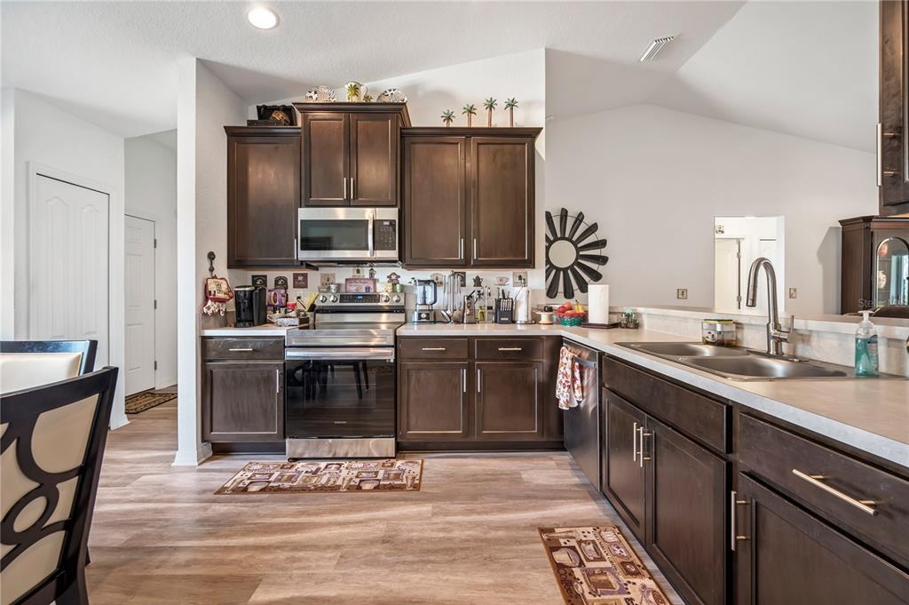 4934 San Ignacio Drive Sebring, FL 33872 - Photo 11 of 35