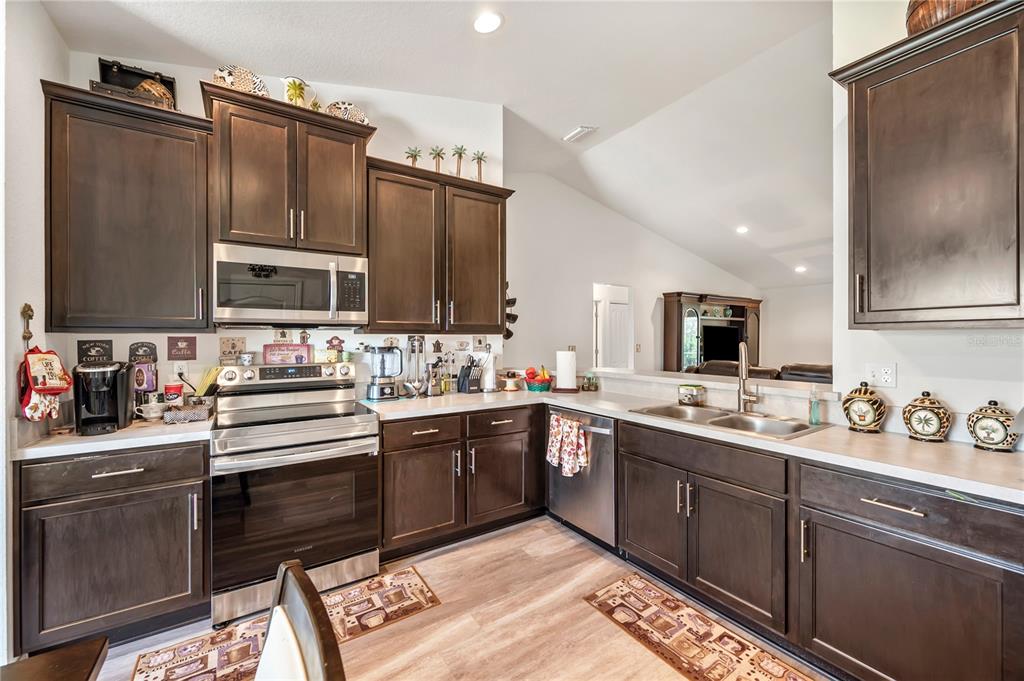 4934 San Ignacio Drive Sebring, FL 33872 - Photo 10 of 35