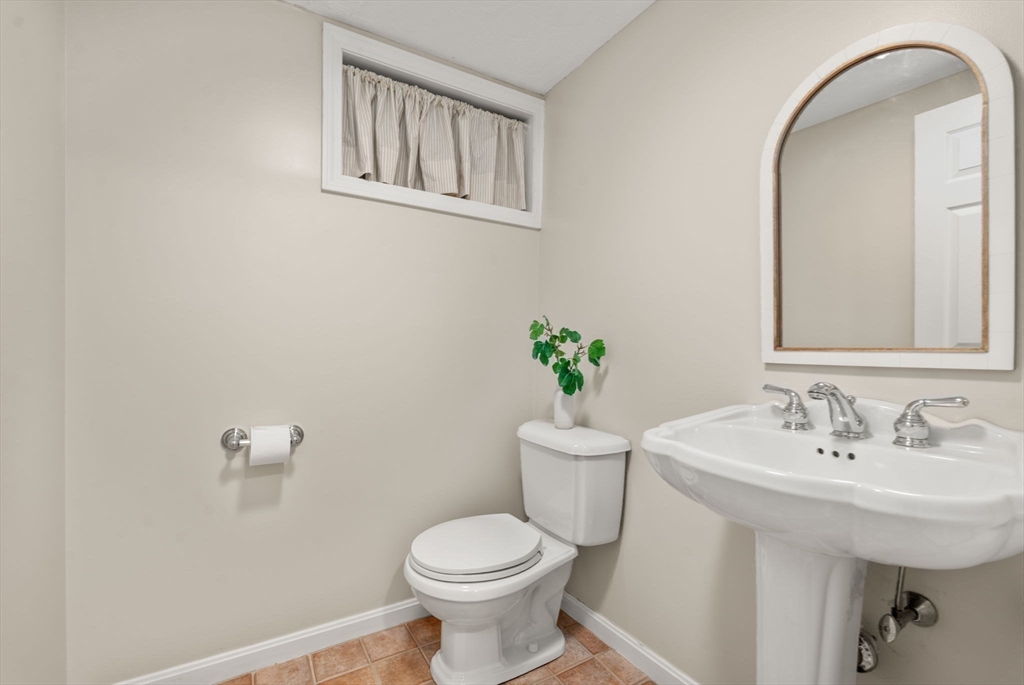 4 Blacksmith Drive Medfield, MA 02052 - Photo 33 of 42