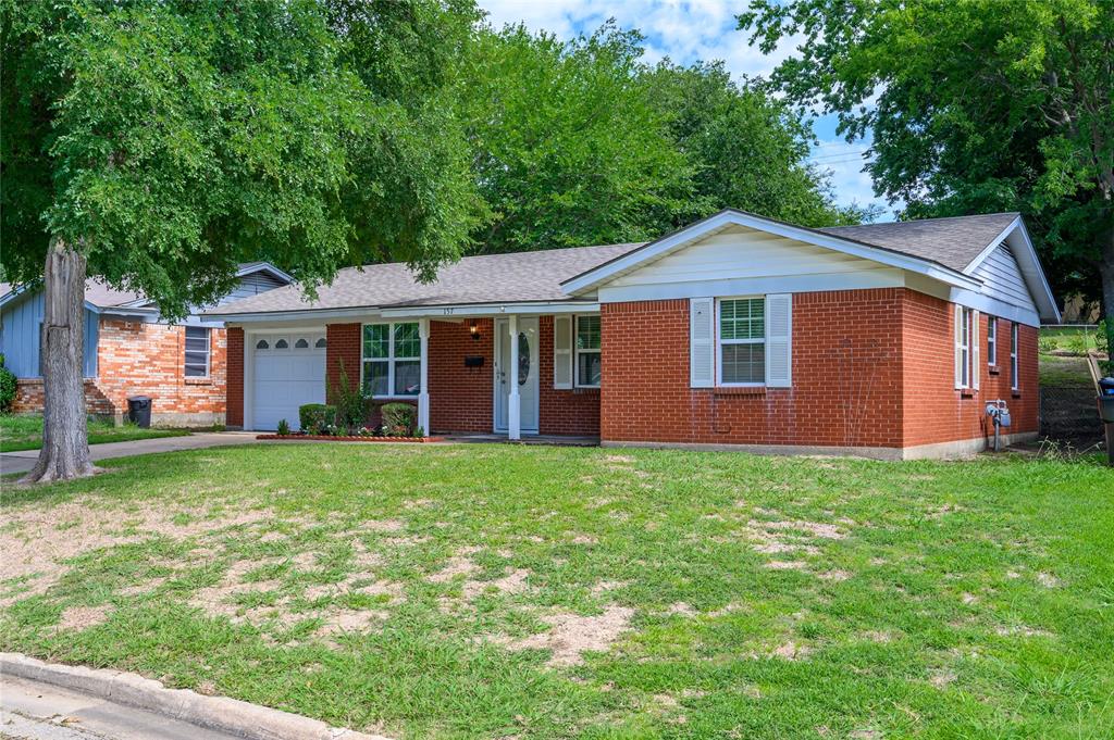 157 Bob White Road Denison, TX 75020 - Photo 2 of 30