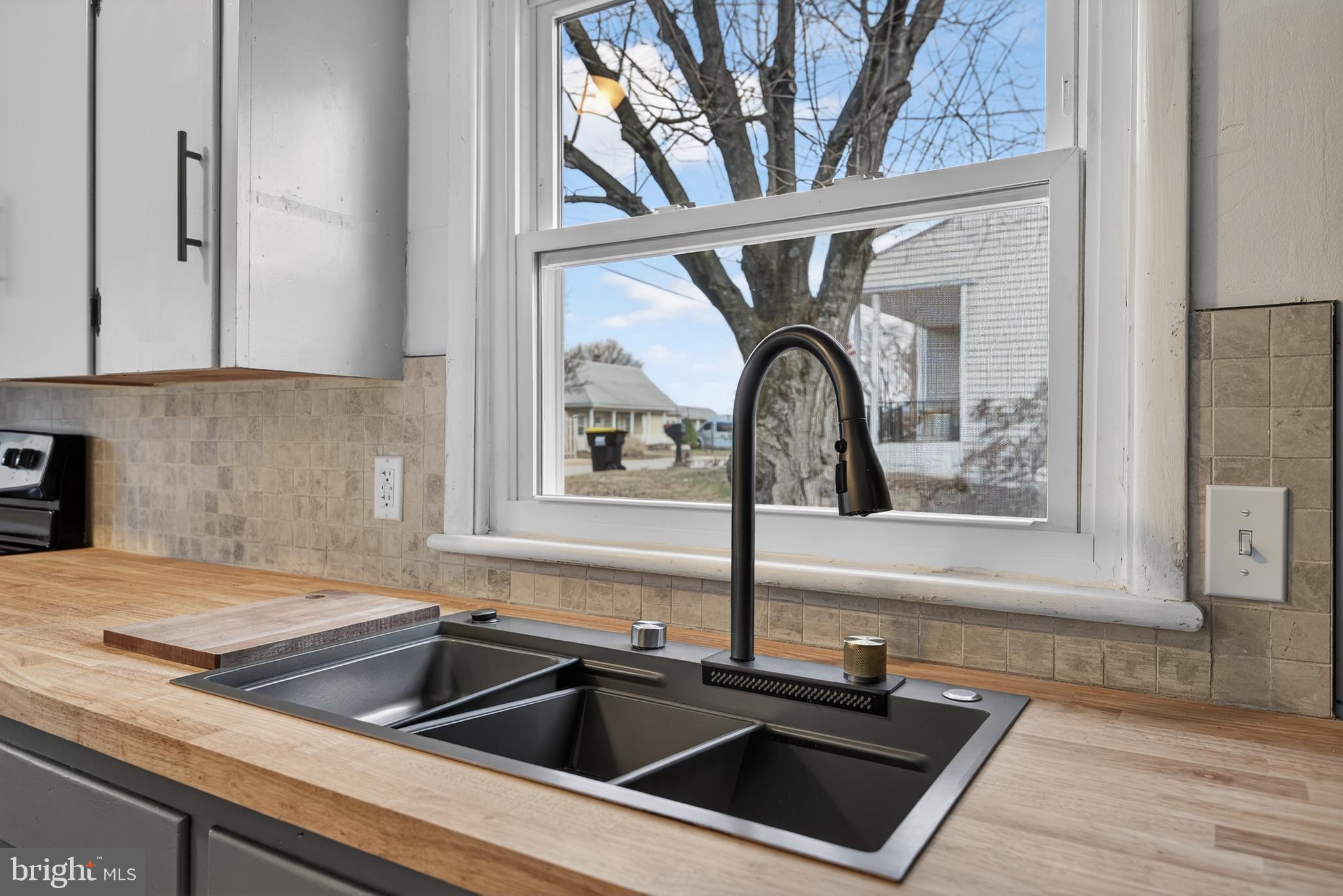 10 Dixie Drive Red Lion, PA 17356 - Photo 12 of 32 a kitchen with a sink and a window