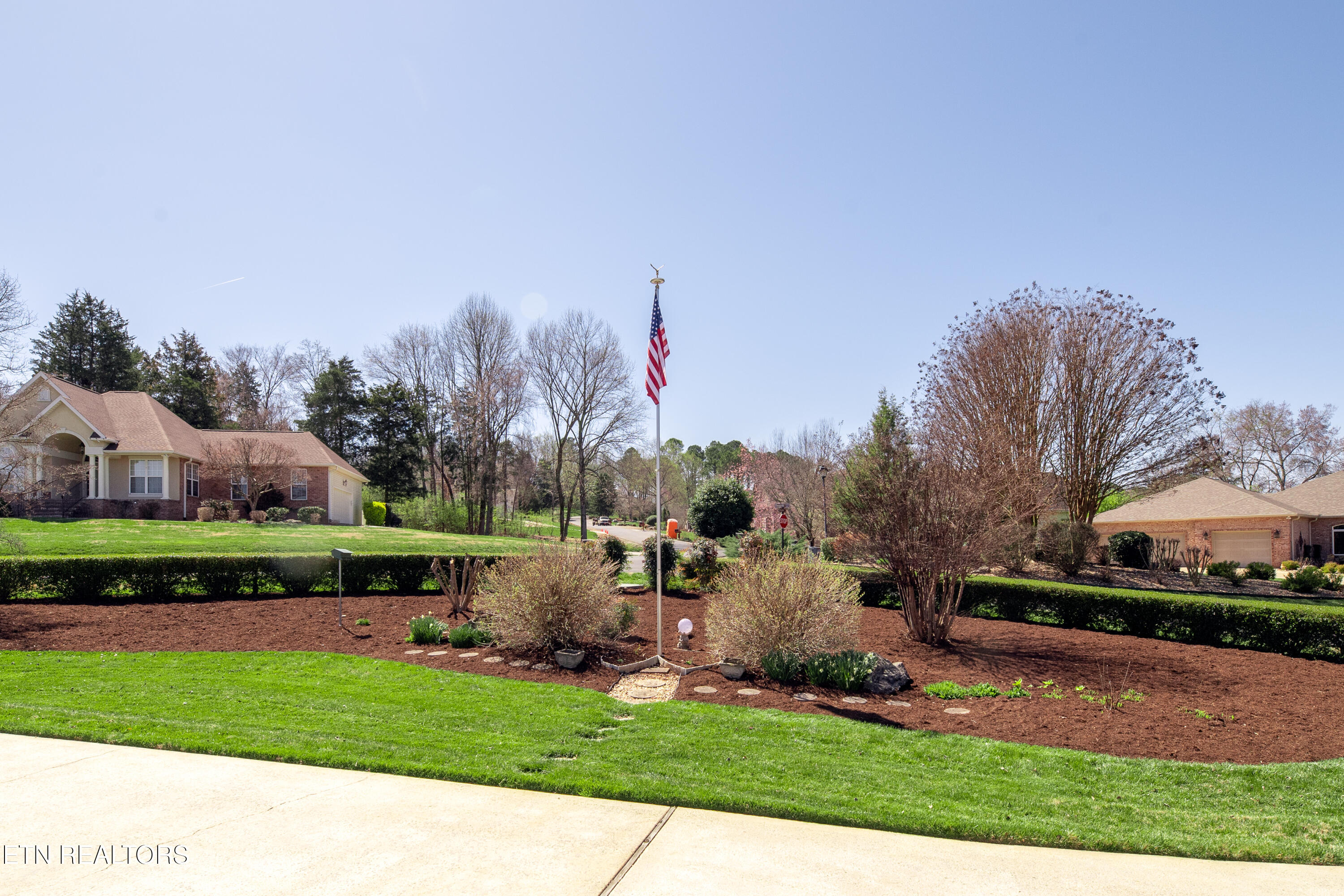 152 Inagehi Way Loudon, TN 37774 - Photo 4 of 32 152 Inagehi Way