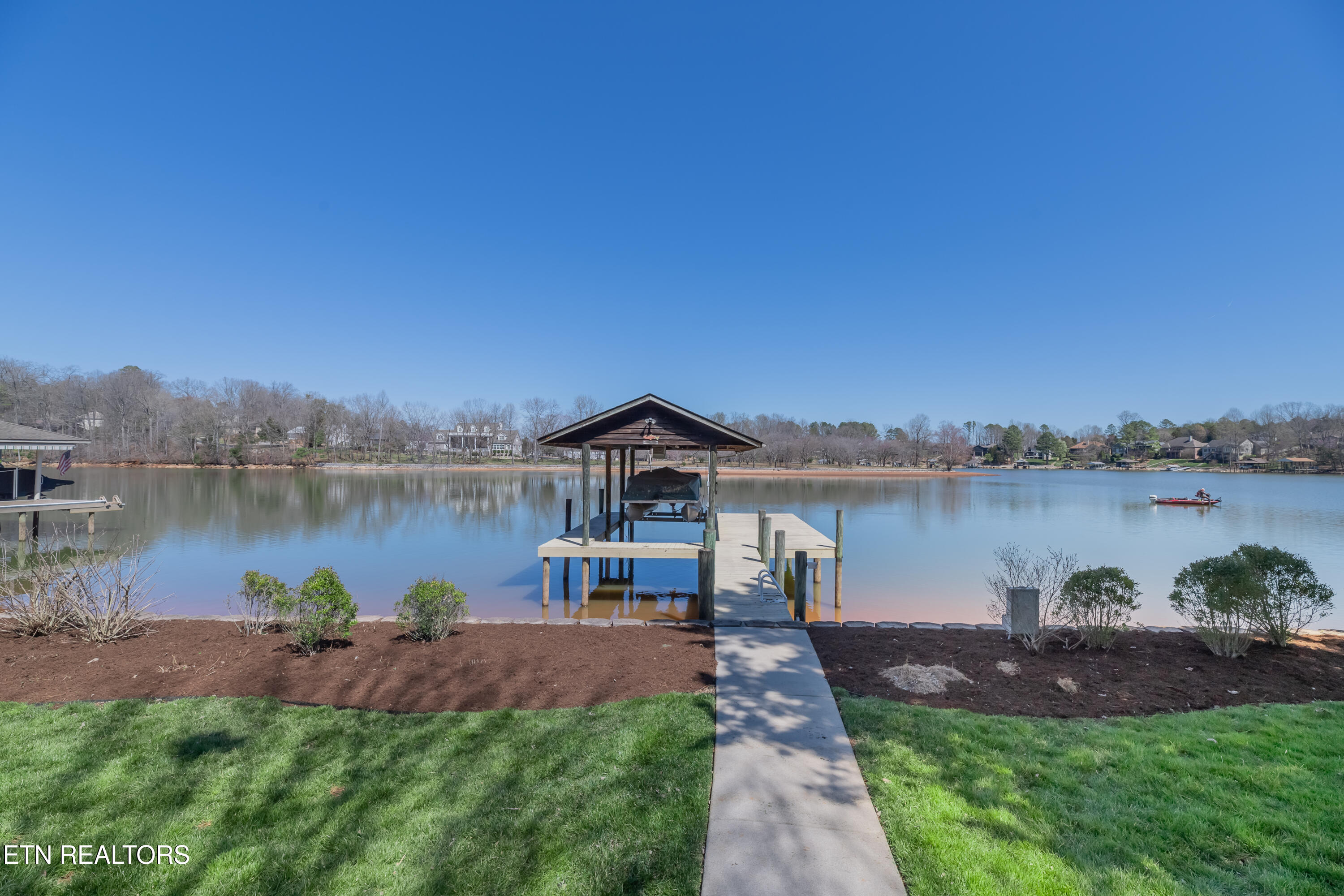 152 Inagehi Way Loudon, TN 37774 - Photo 8 of 32 152 Inagehi Way