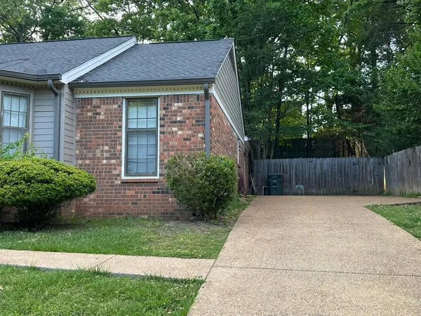 $1,750 | 8588 Kettering Drive, Cordova, TN 38016