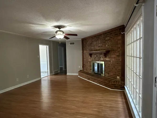 $1,750 | 8588 Kettering Drive, Cordova, TN 38016