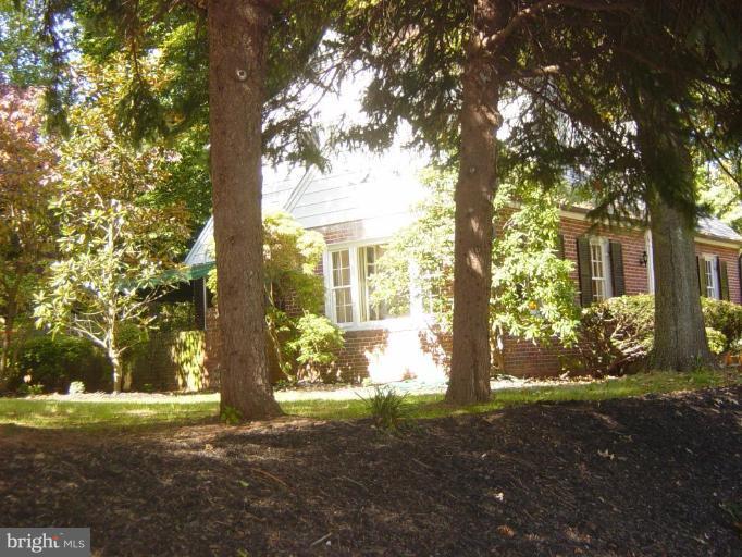 5806 Kenmore Road Baltimore, MD 21210 - Photo 18 of 20 Exterior #5