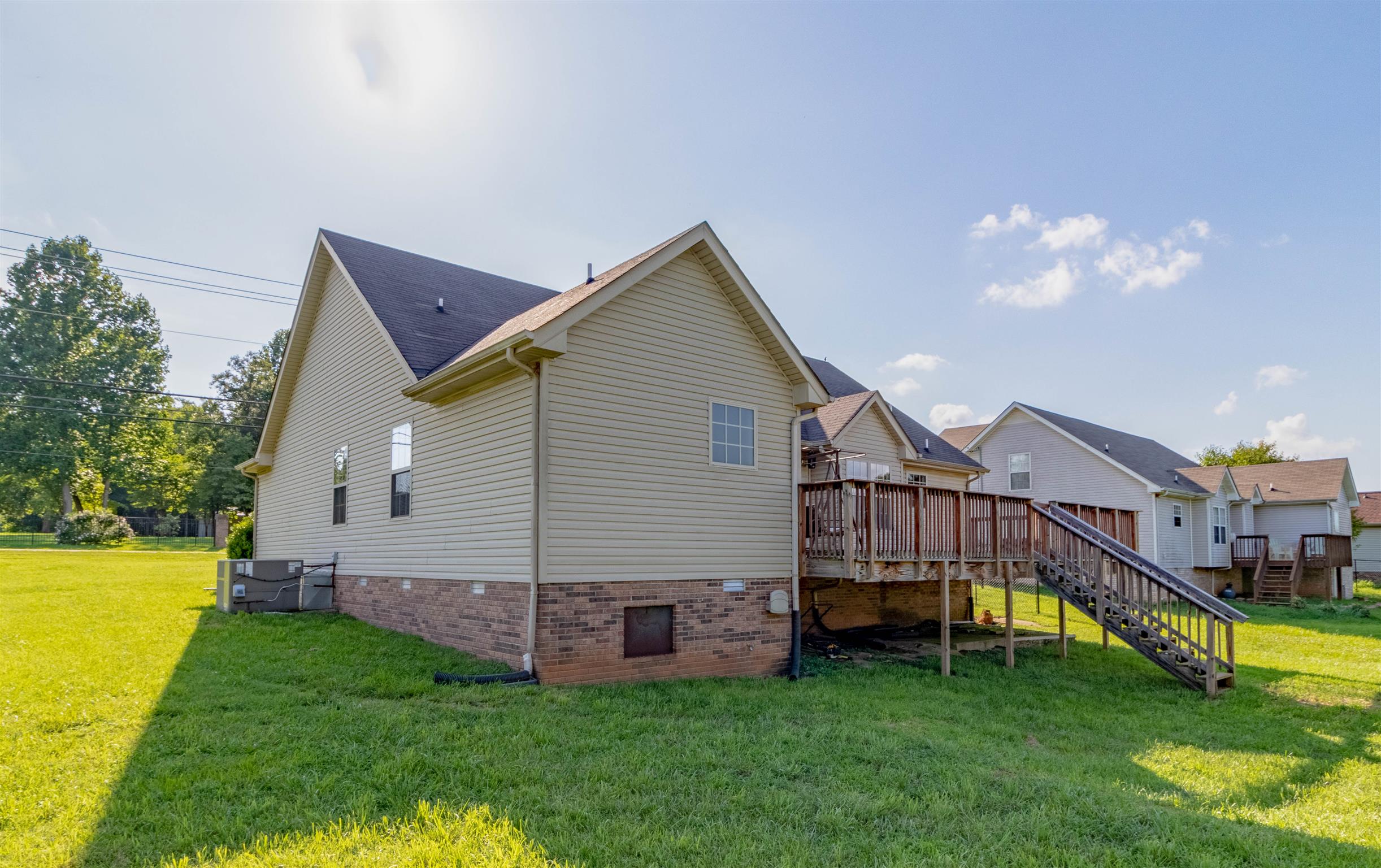 1923 Needmore Road Clarksville, TN 37042 - Photo 27 of 28 Back of the home