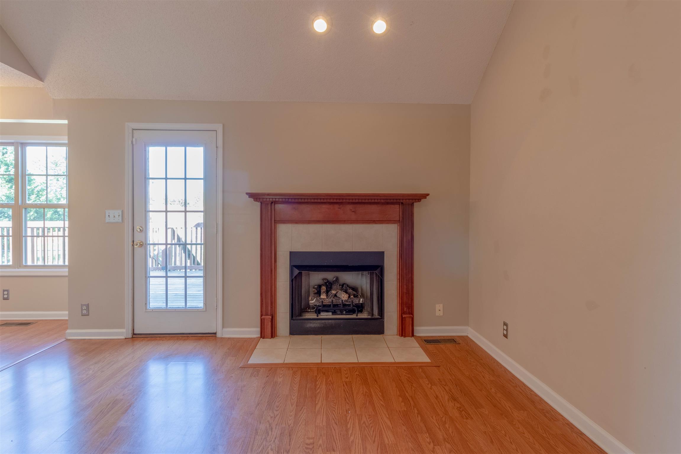 1923 Needmore Road Clarksville, TN 37042 - Photo 6 of 28 Close up on this great fireplace
