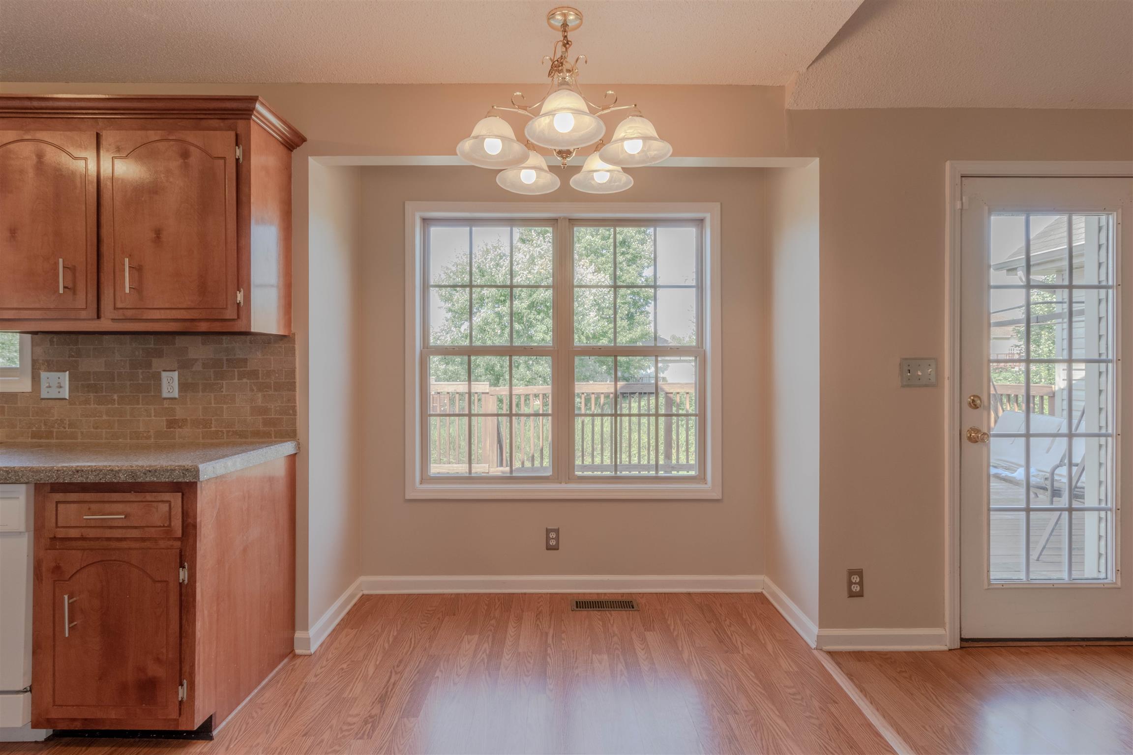 1923 Needmore Road Clarksville, TN 37042 - Photo 8 of 28 Eat in area of the kitchen