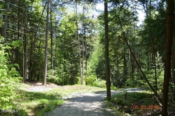 $210,000 | 23 Hemlock Ridge Lane, Bolton, NY 12814