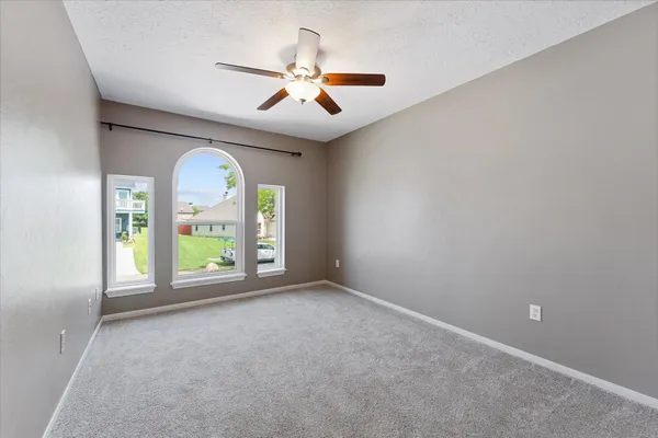 $3,200 | 225 Capetown, Montgomery, TX 77356