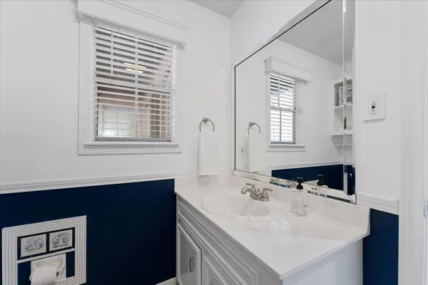 $3,200 | 225 Capetown, Montgomery, TX 77356