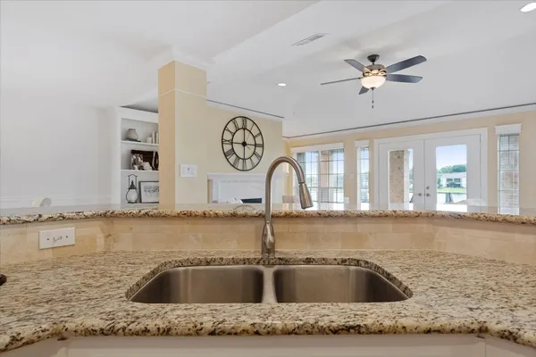 $3,200 | 225 Capetown, Montgomery, TX 77356