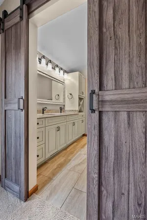 $589,000 | 283 South Lake Drive, Cape Girardeau, MO 63701