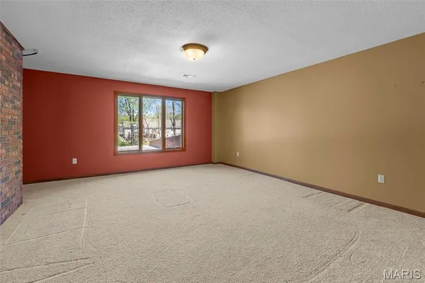 $589,000 | 283 South Lake Drive, Cape Girardeau, MO 63701